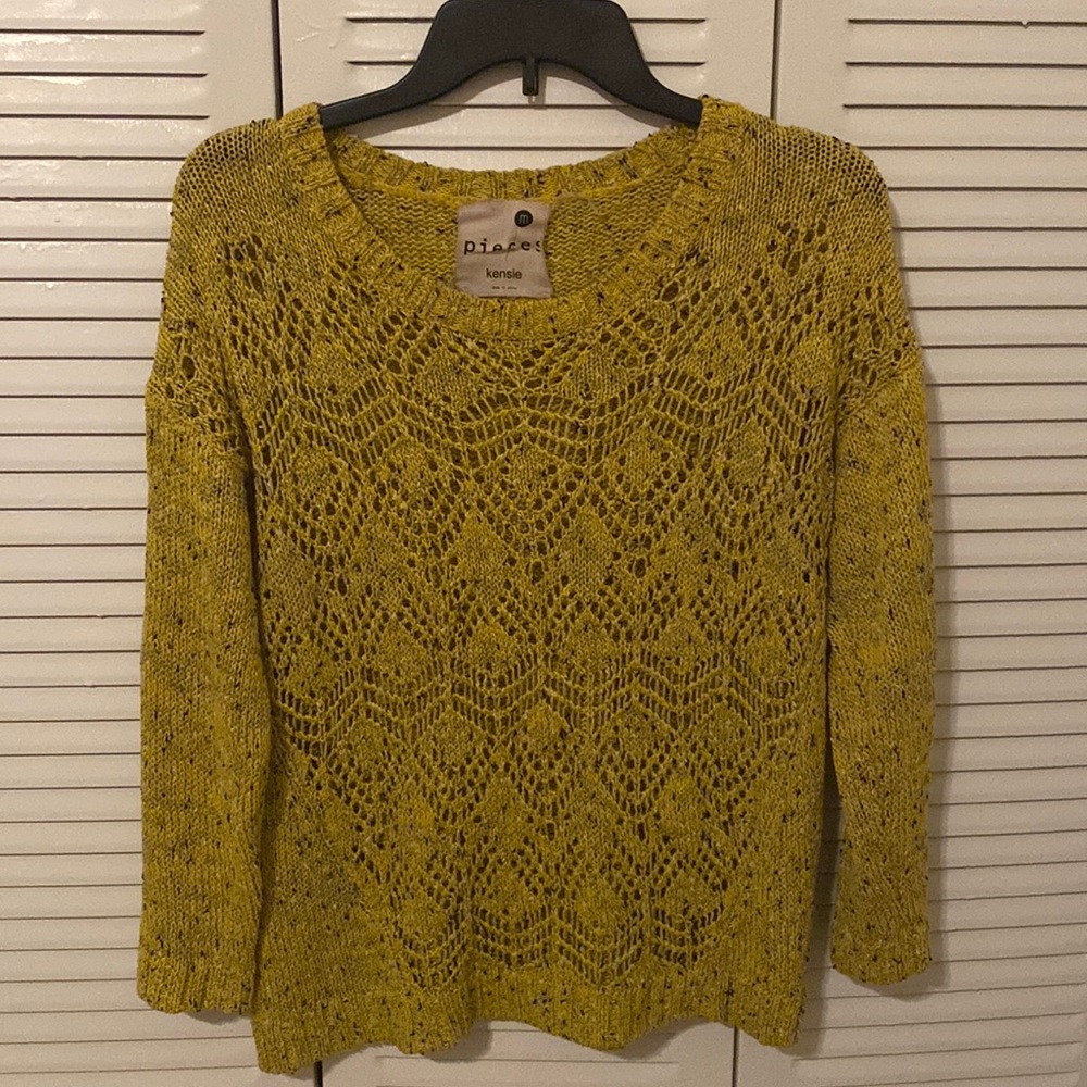 Kensie women’s sweater